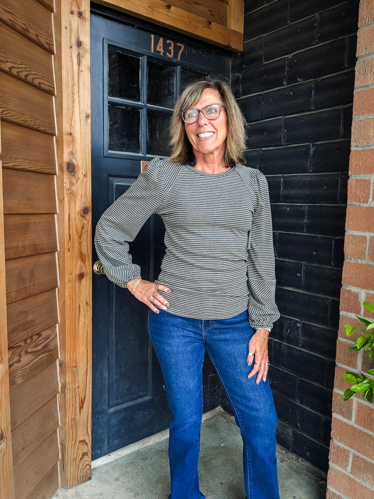 Bubble Sleeve Mix Stripe Top - Charcoal