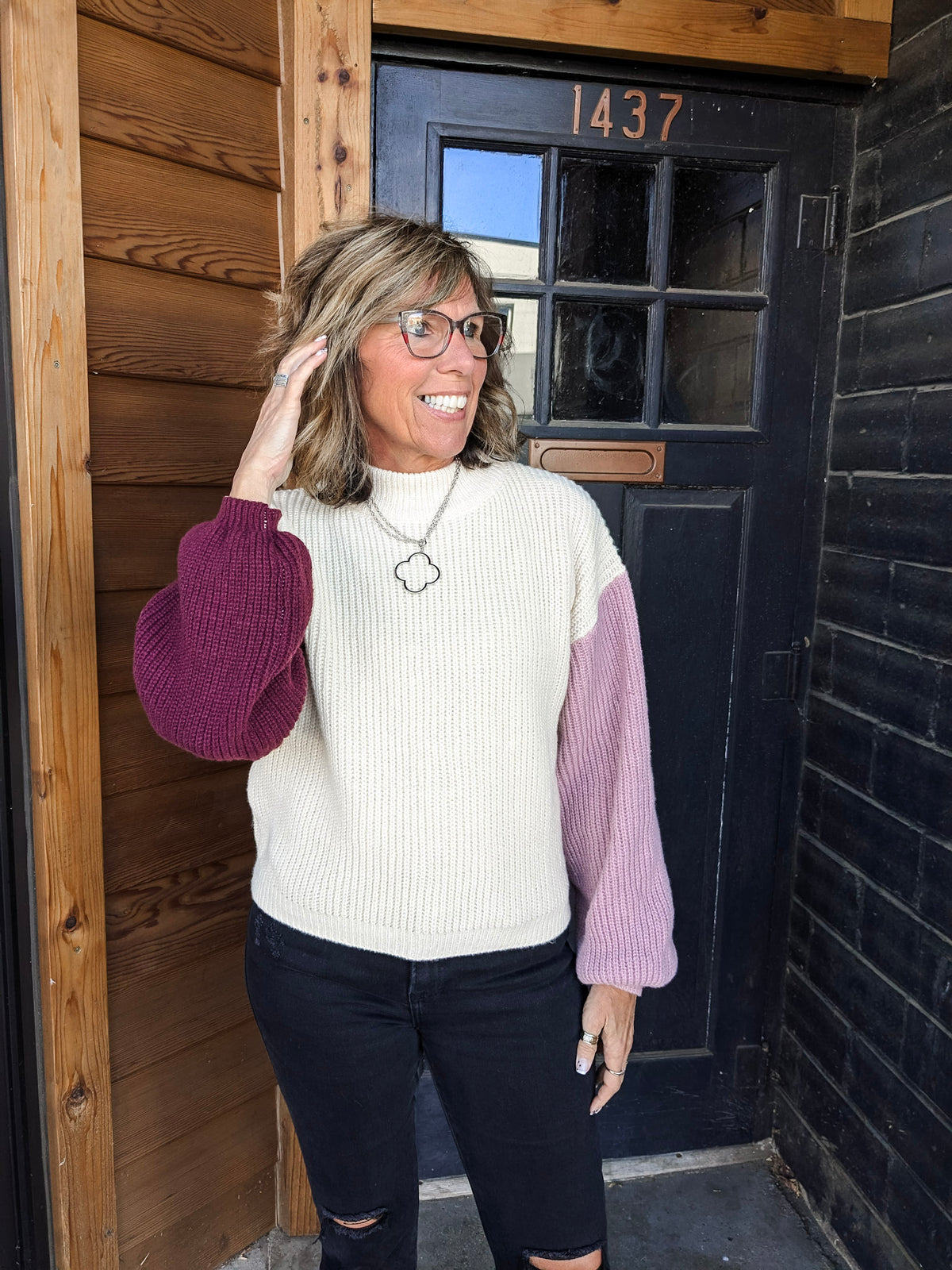 Colorblock Sweater Top - Cream/Burgundy/Mauve