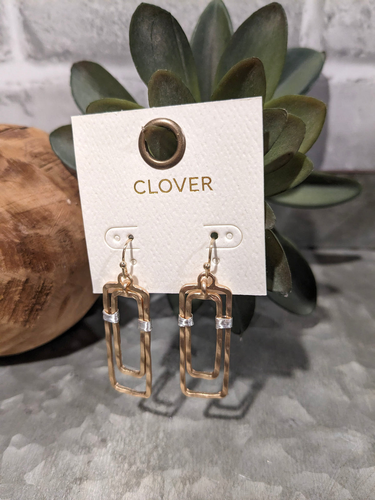 Naomi Earrings - Gold